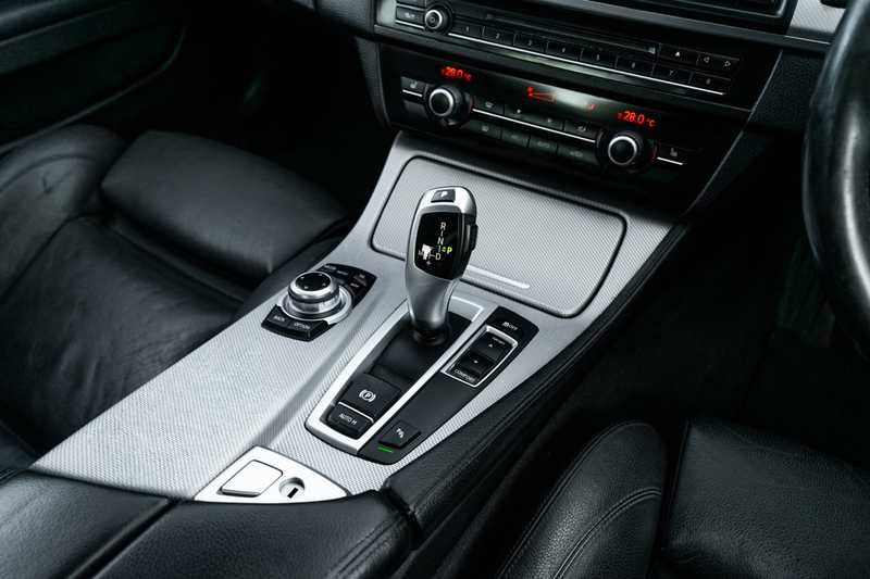 2014 BMW 5-Series 2,0L 2014 Cyprus