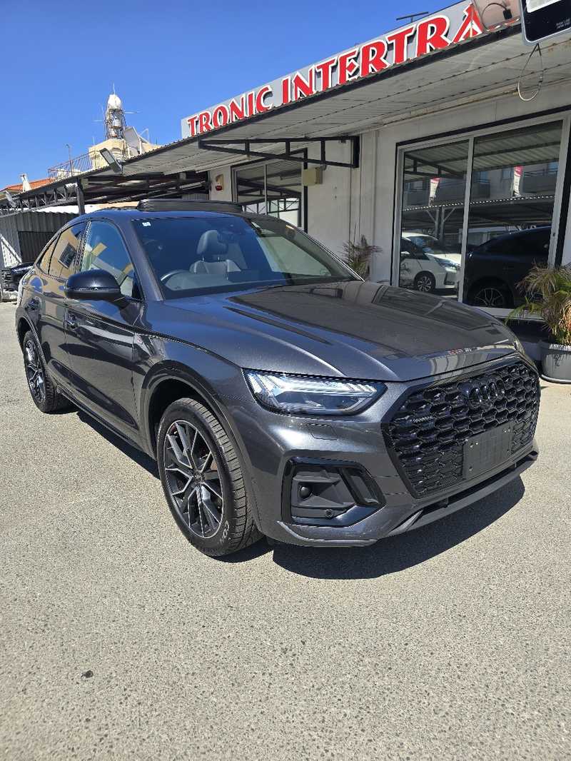 Audi Q5 2,0L 2022