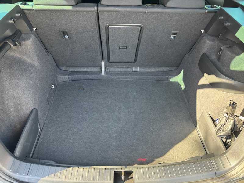 2020 Skoda Karoq 1,5L 2020 Cyprus
