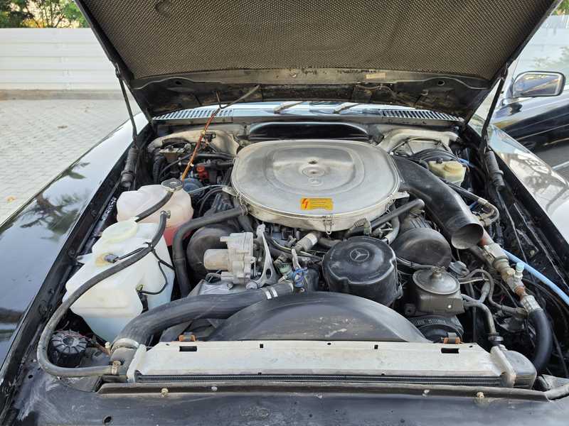 1988 Mercedes-Benz SL-Class 5,6L 1988 Cyprus