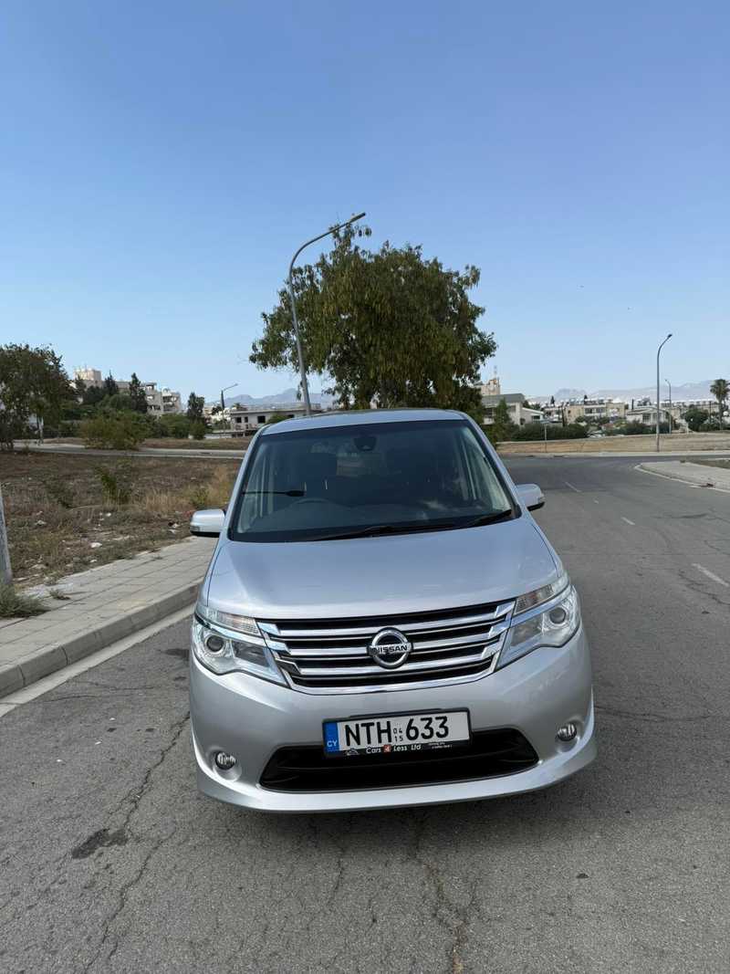 2015 Nissan Serena e-POWER 2,0L 2015 Cyprus