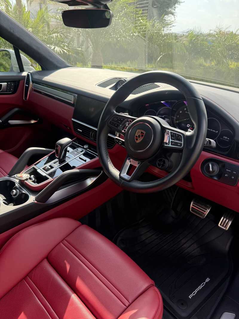 2023 Porsche Cayenne 4,0L 2023 Cyprus