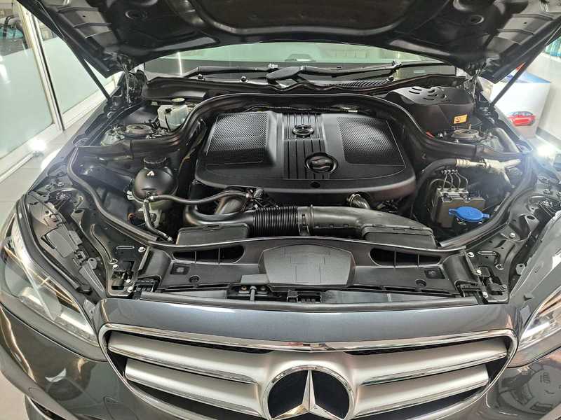 2013 Mercedes-Benz E-Class 2,5L 2013 Cyprus