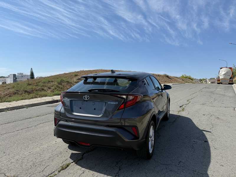 2021 Toyota C-HR 1,8L 2021 Cyprus