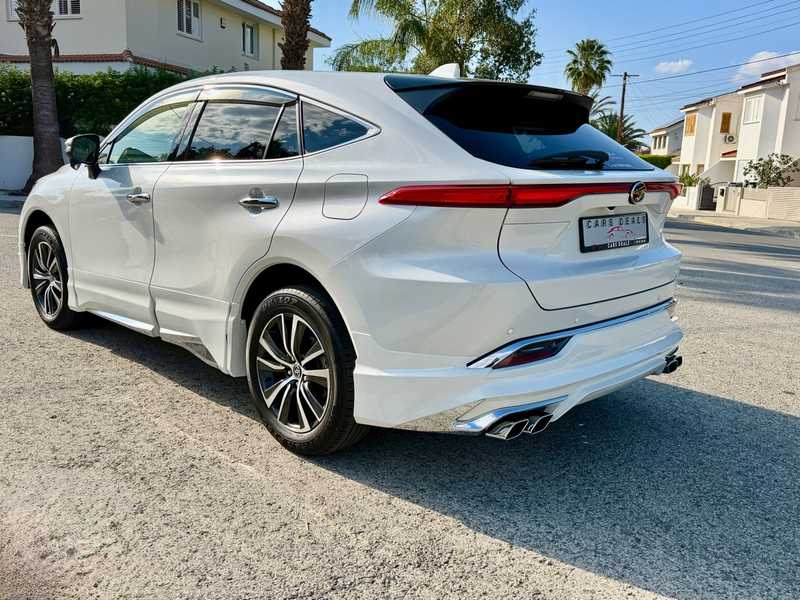2021 Toyota Harrier 2,5L 2021 Cyprus