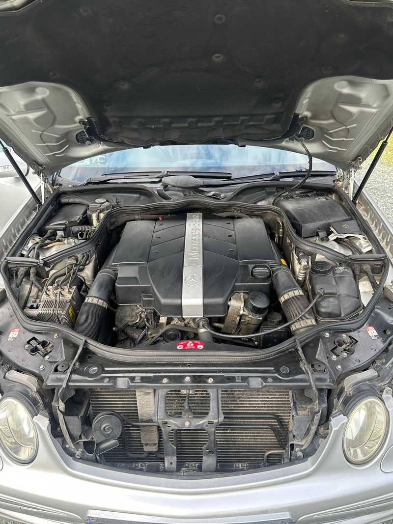 2004 Mercedes-Benz E-Class 2,6L 2004 Cyprus