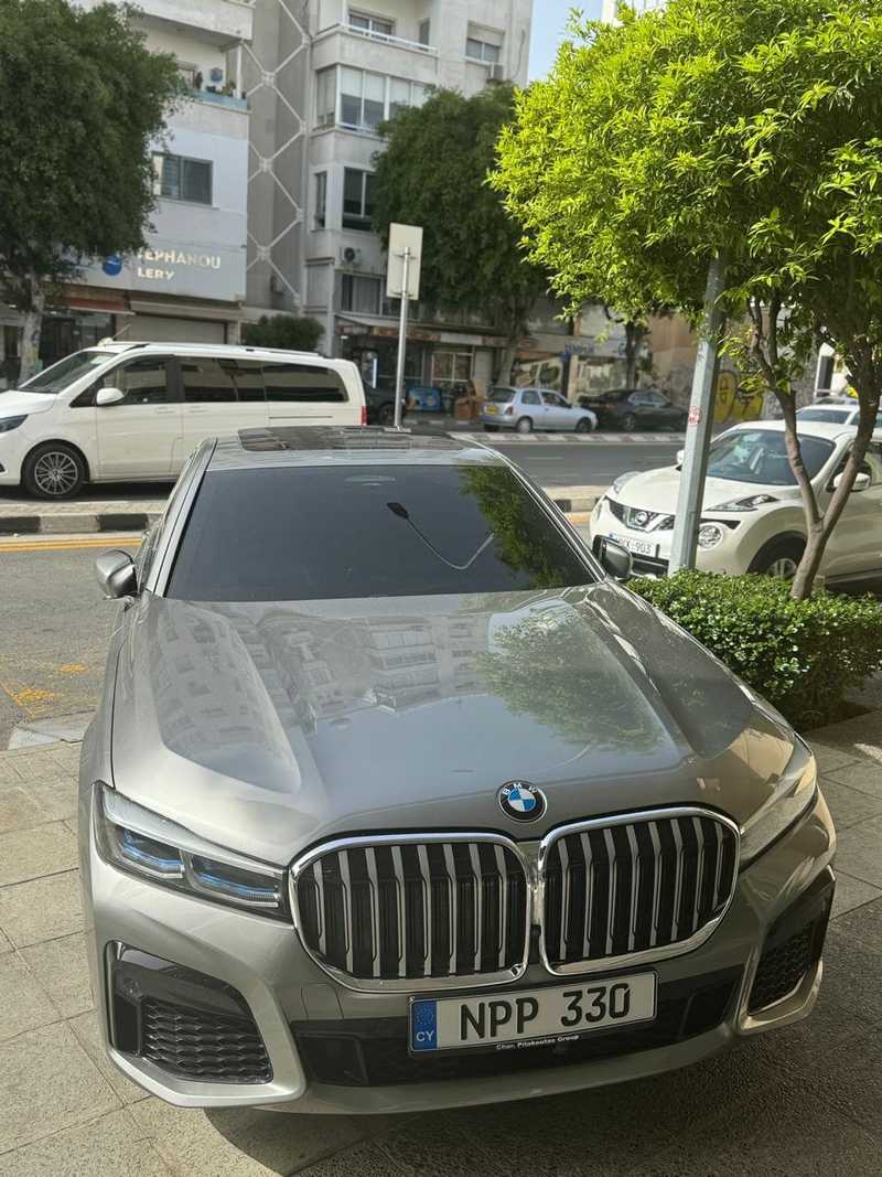 2020 BMW 7-Series 5,0L 2020 Cyprus