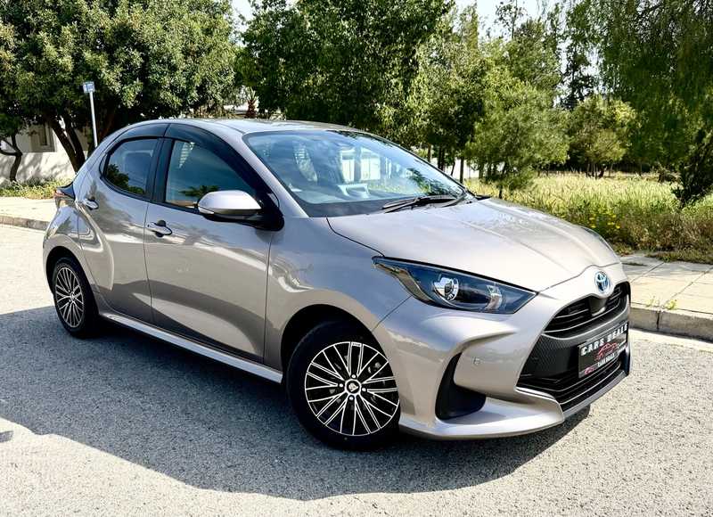 2022 Toyota Yaris 1,5L 2022 Cyprus
