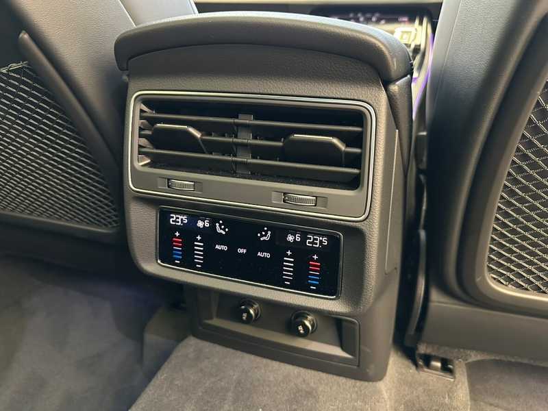 2024 Audi Q7 3,0L 2024 Cyprus