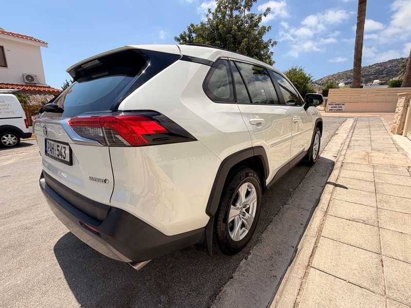 2021 Toyota RAV4 2,5L 2021 Cyprus