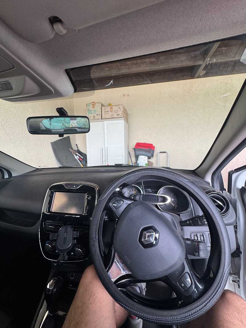 2015 Renault Clio 1,2L 2015 Cyprus