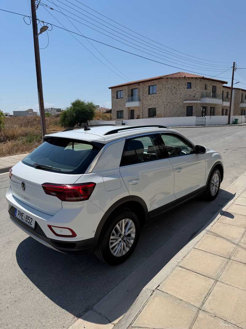 Volkswagen T-Roc 1,5L 2023