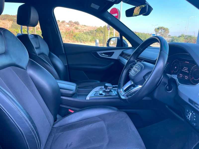 2016 Audi Q7 3,0L 2016 Cyprus