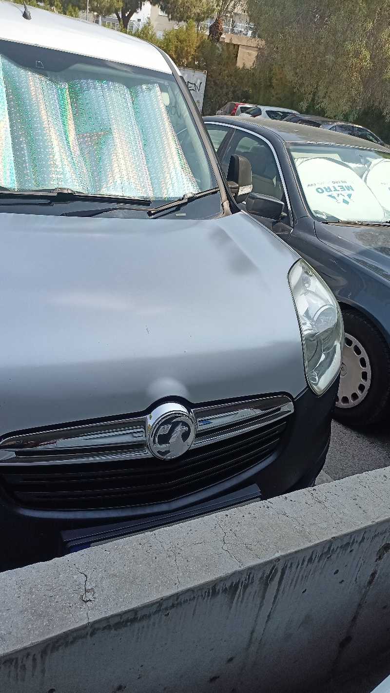 Opel, Vauxhall Combo 1,3L 2013