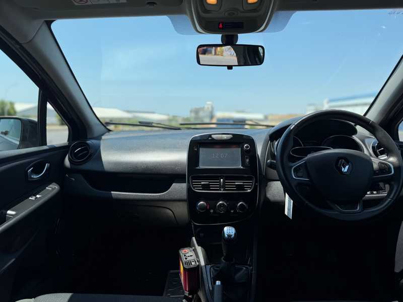2018 Renault Clio 1,4L 2018 Cyprus