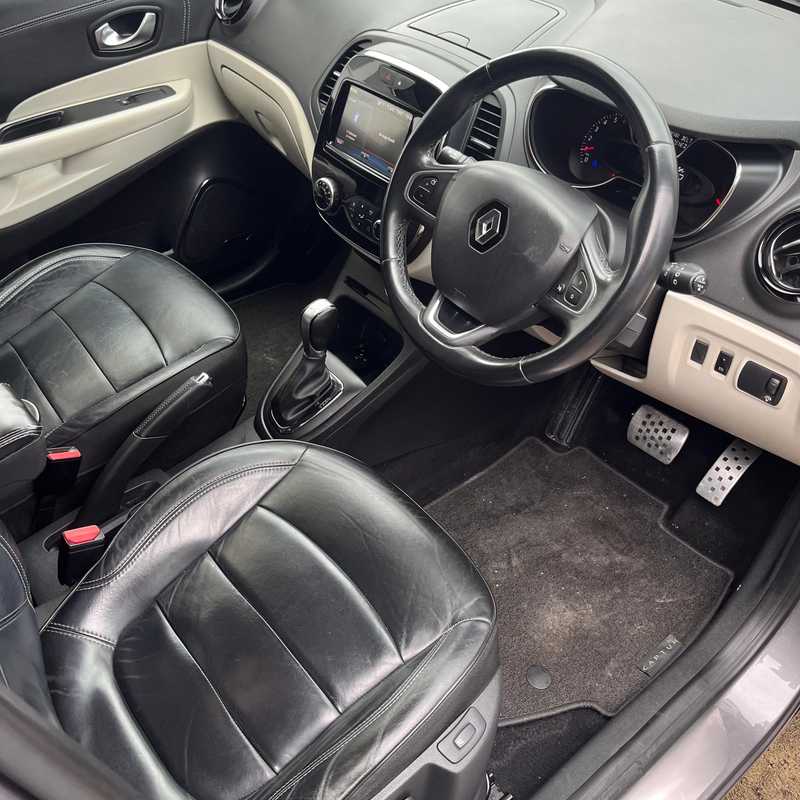 2017 Renault Captur 1,2L 2017 Cyprus