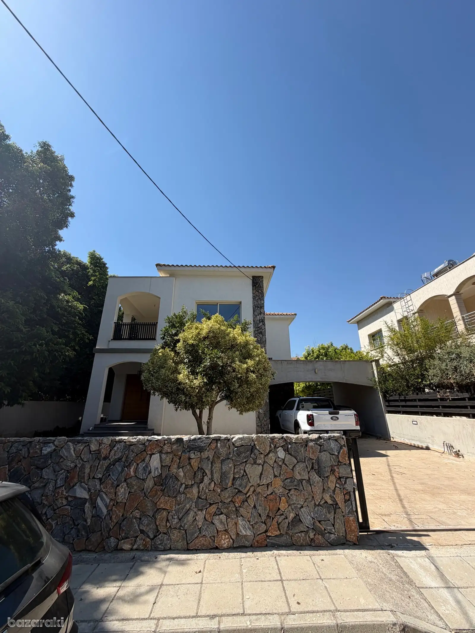 House, 5 bedrooms — 15