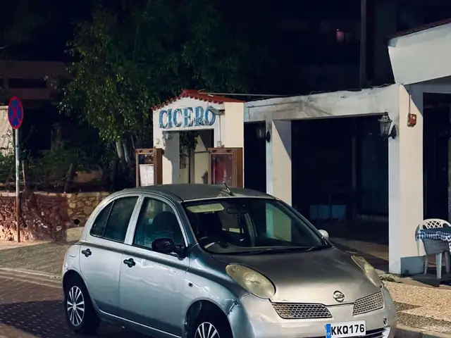 Nissan March