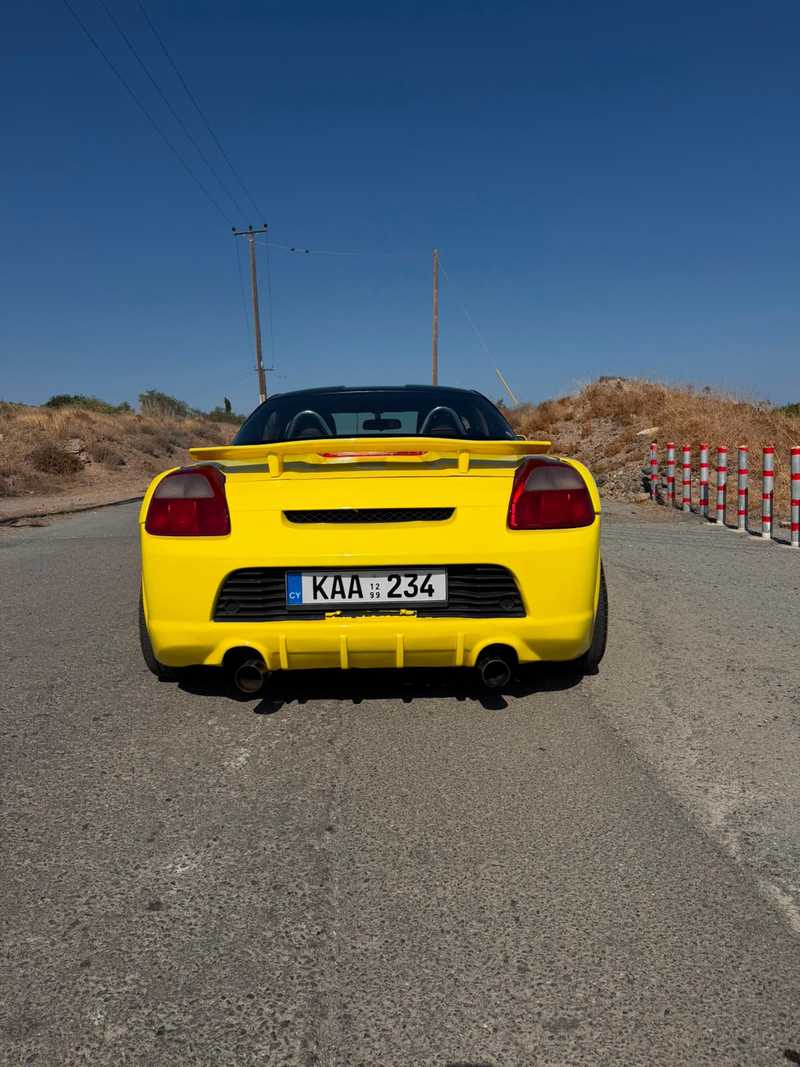 1999 Toyota MRS 1,8L 1999 Cyprus