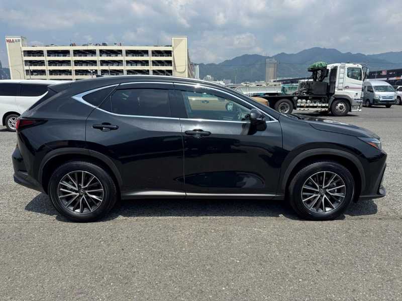 2025 Lexus NX 2,5L 2025 Cyprus