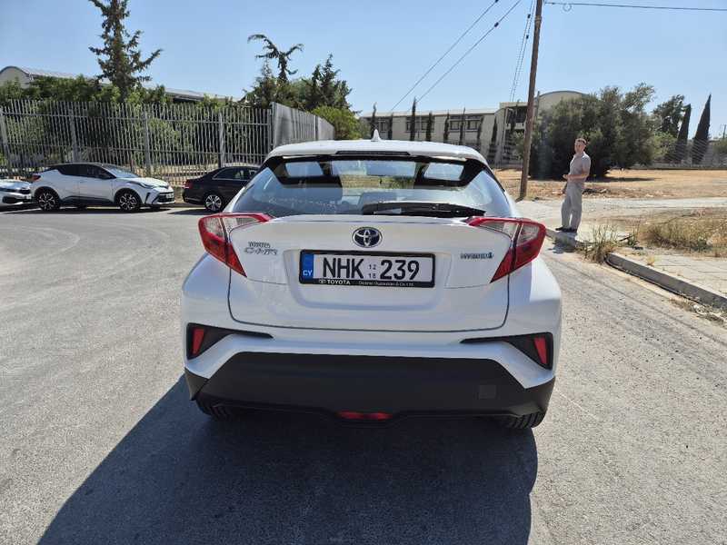 2018 Toyota C-HR 1,8L 2018 Cyprus