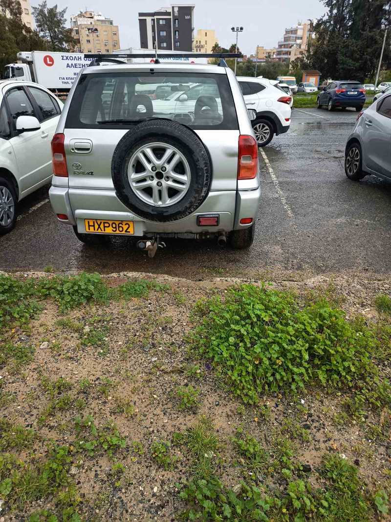 2001 Toyota RAV4 2,0L 2001 Cyprus
