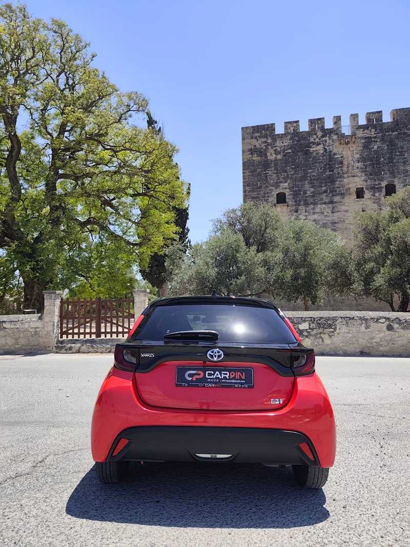 2022 Toyota Yaris 1,5L 2022 Cyprus