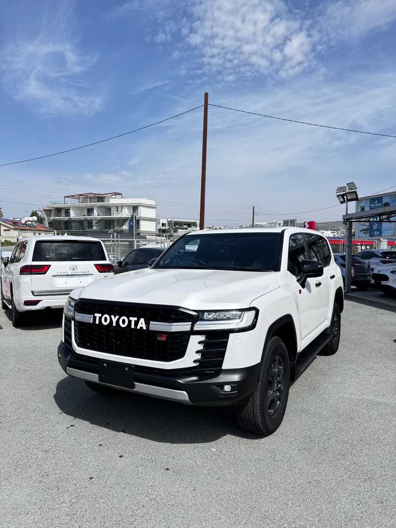 2025 Toyota Land Cruiser 300 3,3L 2025 Cyprus