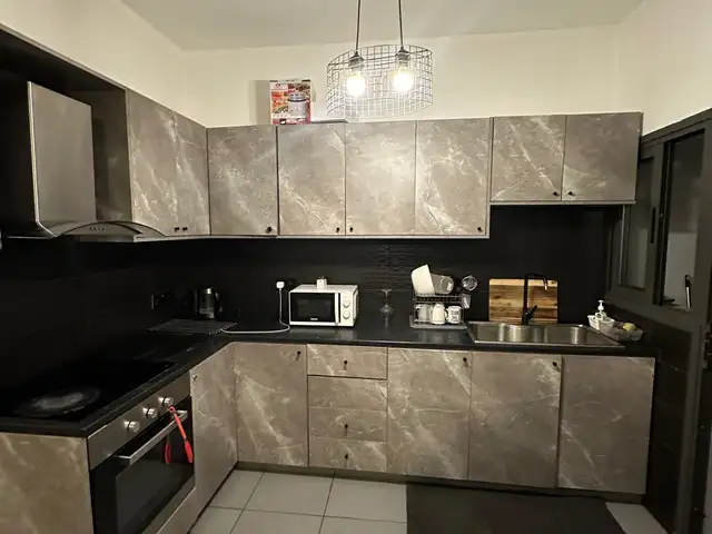Room available for rent in three bedrooms house, Επαρχία Λεμεσού — Λεμεσός - Ομόνοια - 8