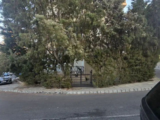 3-bedroom apartment for sale, Limassol — Limassol - Agios Ioannis