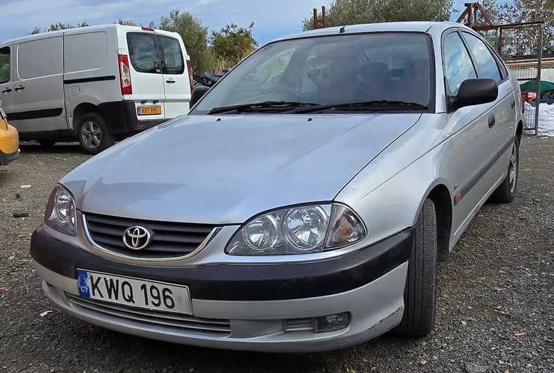 Toyota Avensis 1,8L 2003