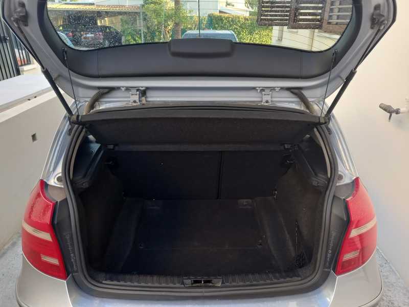 2011 BMW 1-Series 1,6L 2011 Cyprus