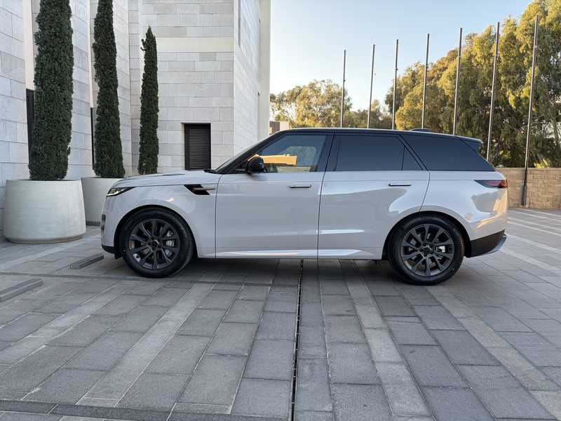 2026 Land Rover Range Rover Sport 3,0L 2026 Cyprus