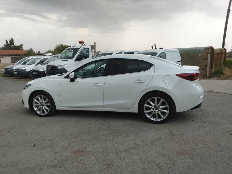 2015 Mazda 3 2,0L 2015 Cyprus