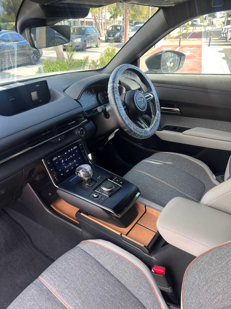 2022 Mazda ΜΧ-30 2,0L 2022 Cyprus