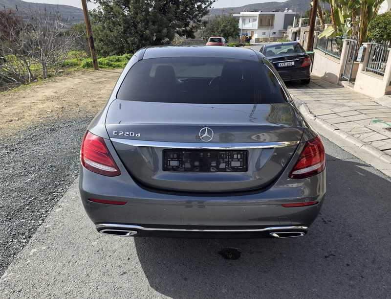 2017 Mercedes-Benz E-Class 2,0L 2017 Cyprus