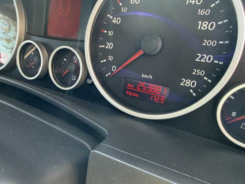 2009 Volkswagen Touareg 2,5L 2009 Cyprus
