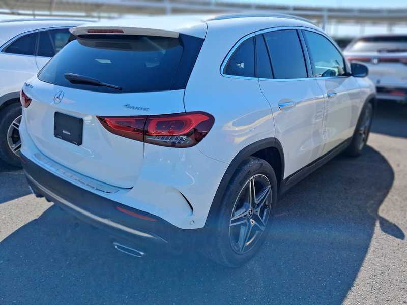 2022 Mercedes-Benz GLA-Class 2,0L 2022 Cyprus