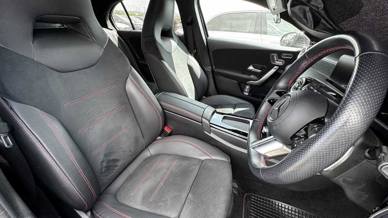 2025 Mercedes-Benz A-Class 2,0L 2025 Cyprus