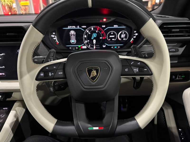 2025 Lamborghini Urus 4,0L 2025 Cyprus