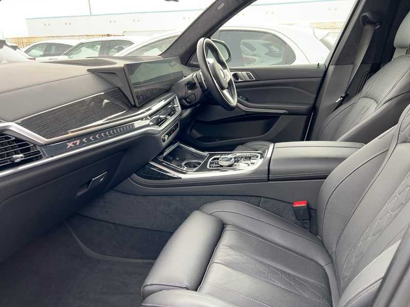 2023 BMW X7 3,0L 2023 Cyprus