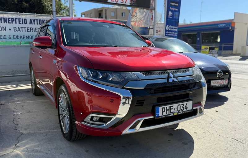 2019 Mitsubishi Outlander 2,4L 2019 Cyprus