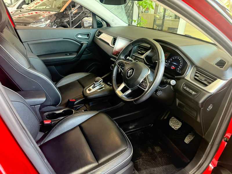 2021 Renault Captur 1,3L 2021 Cyprus