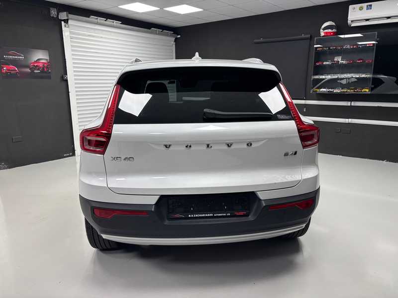 2022 Volvo XC40 2,0L 2022 Cyprus