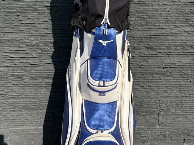 Full set of golf clubs and stand bag, Επαρχία Πάφου — Πέγεια