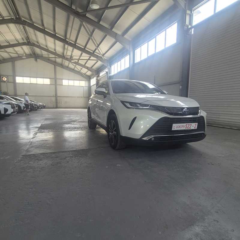 2022 Toyota Harrier 2,5L 2022 Cyprus