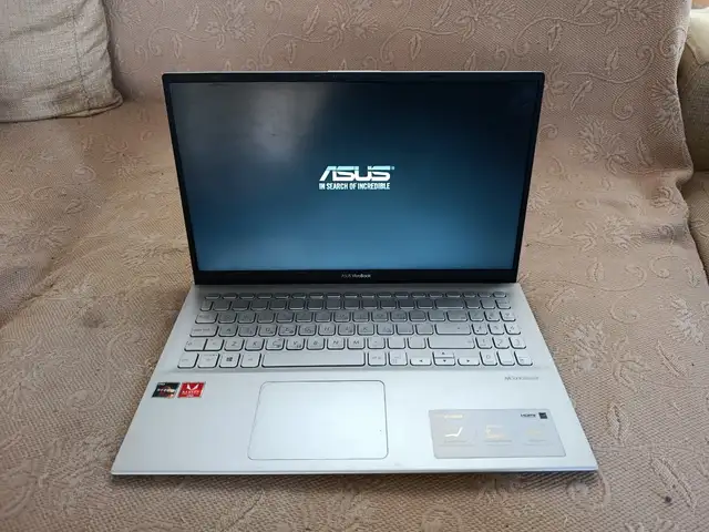 Asus vivobook 15, Paphos — Timi
