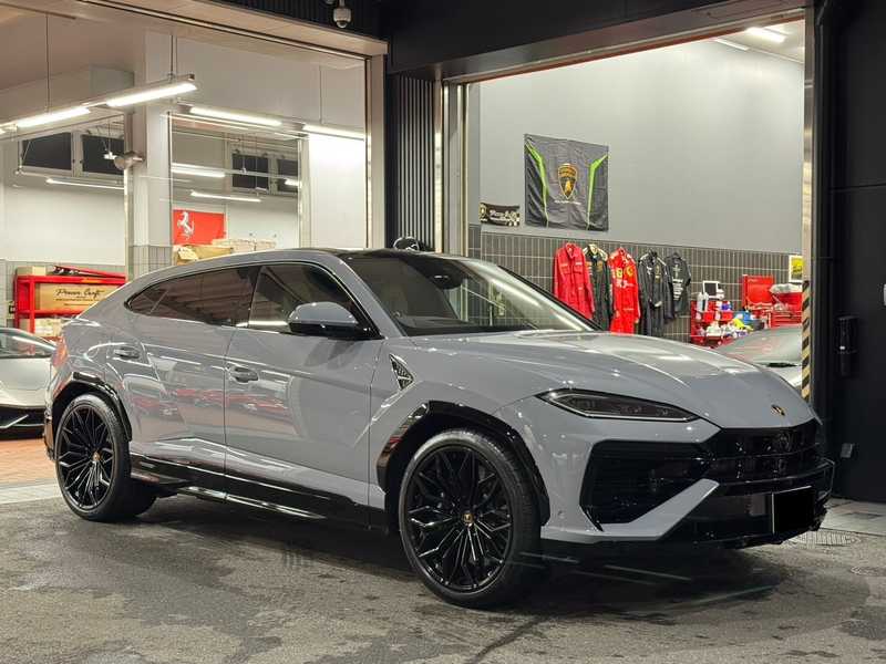 Lamborghini Urus 4,0L 2025