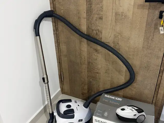 Air vacuum cleaner, Επαρχία Λευκωσίας — Στρόβολος - Άγιος Δημήτριος