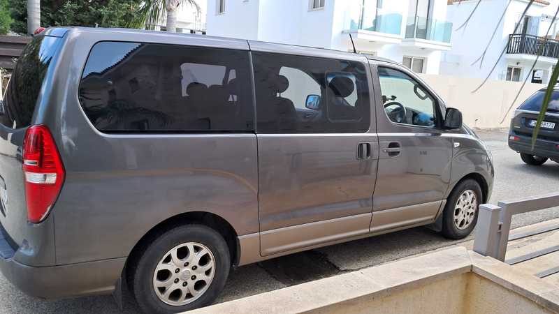 2012 Hyundai i800 2,5L 2012 Cyprus
